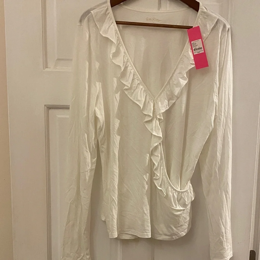Lilly Pulitzer Top - Picture 2 of 3